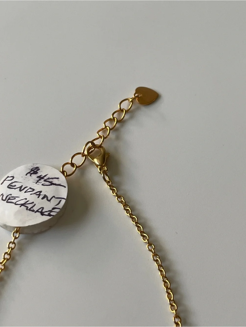N/A elegant gold